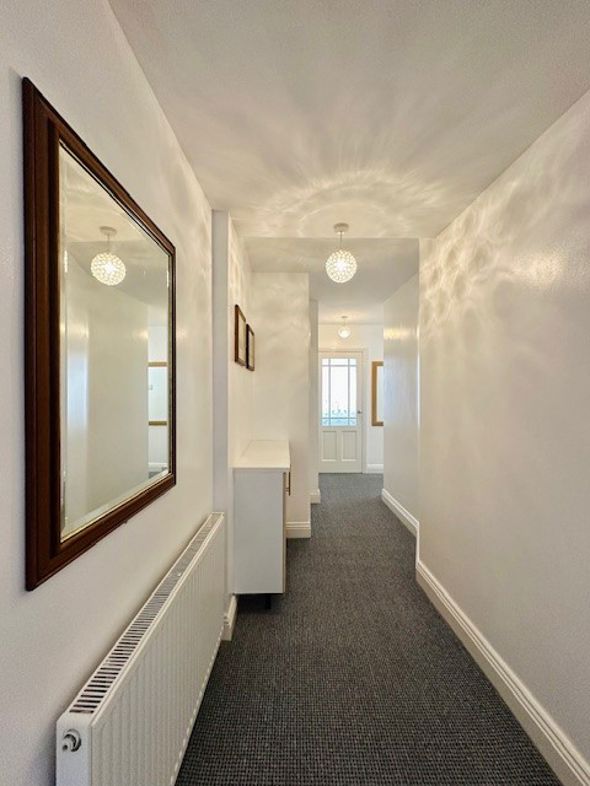 Property image 8 of 22