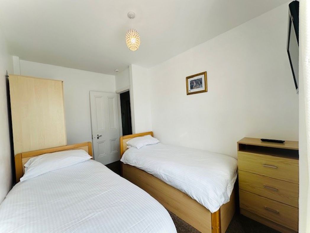 Property image 14 of 22