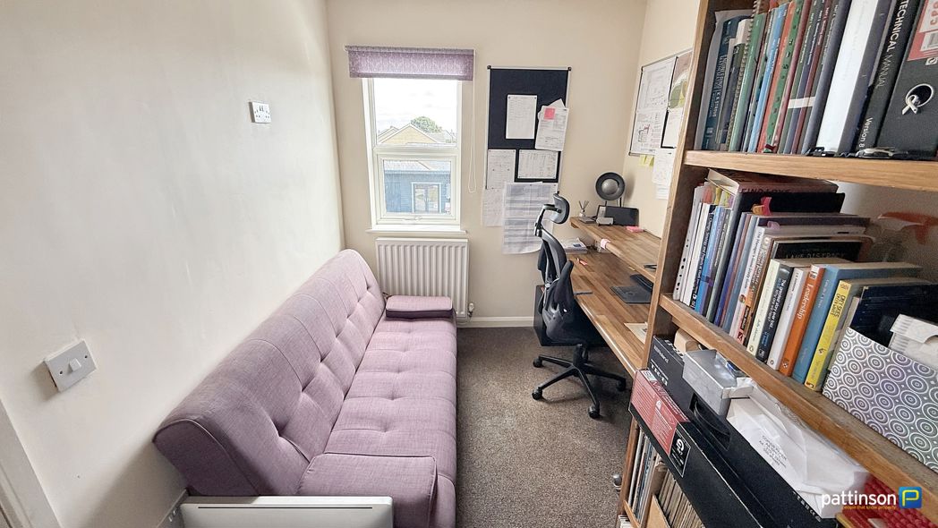 Property image 23 of 37