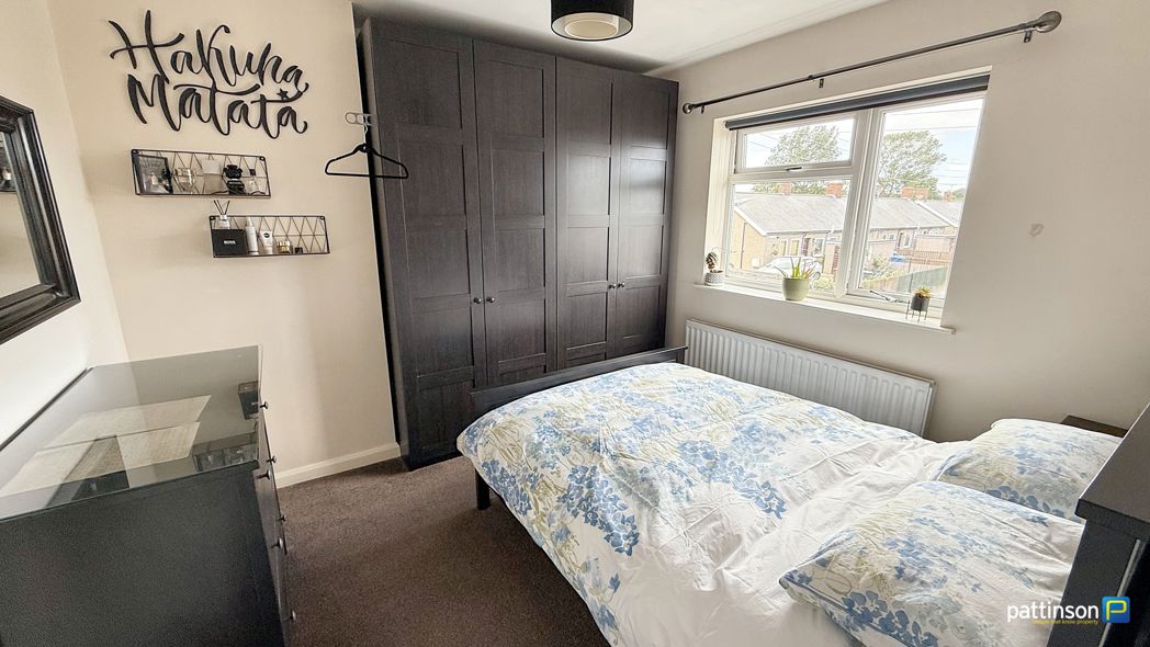 Property image 21 of 37