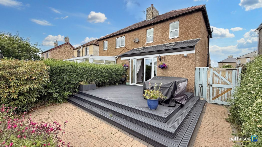 Property image 28 of 37