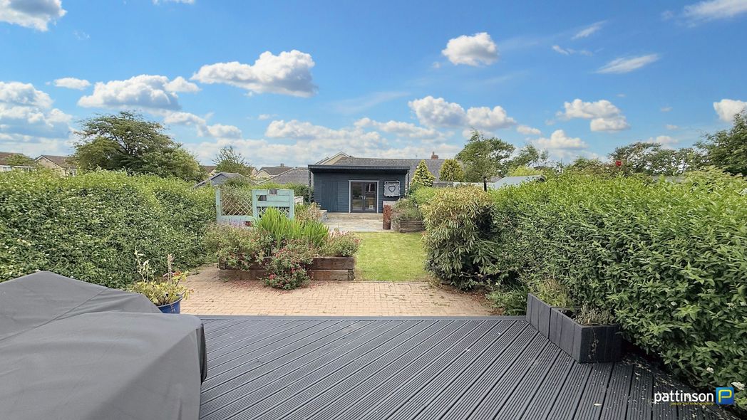 Property image 32 of 37