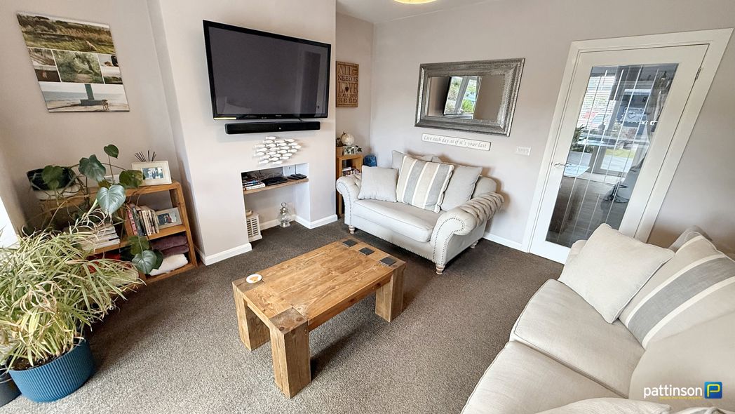 Property image 12 of 37