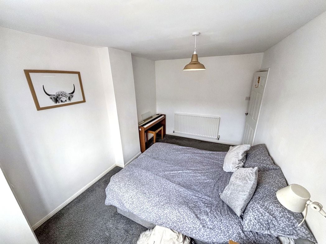 Property image 16 of 20