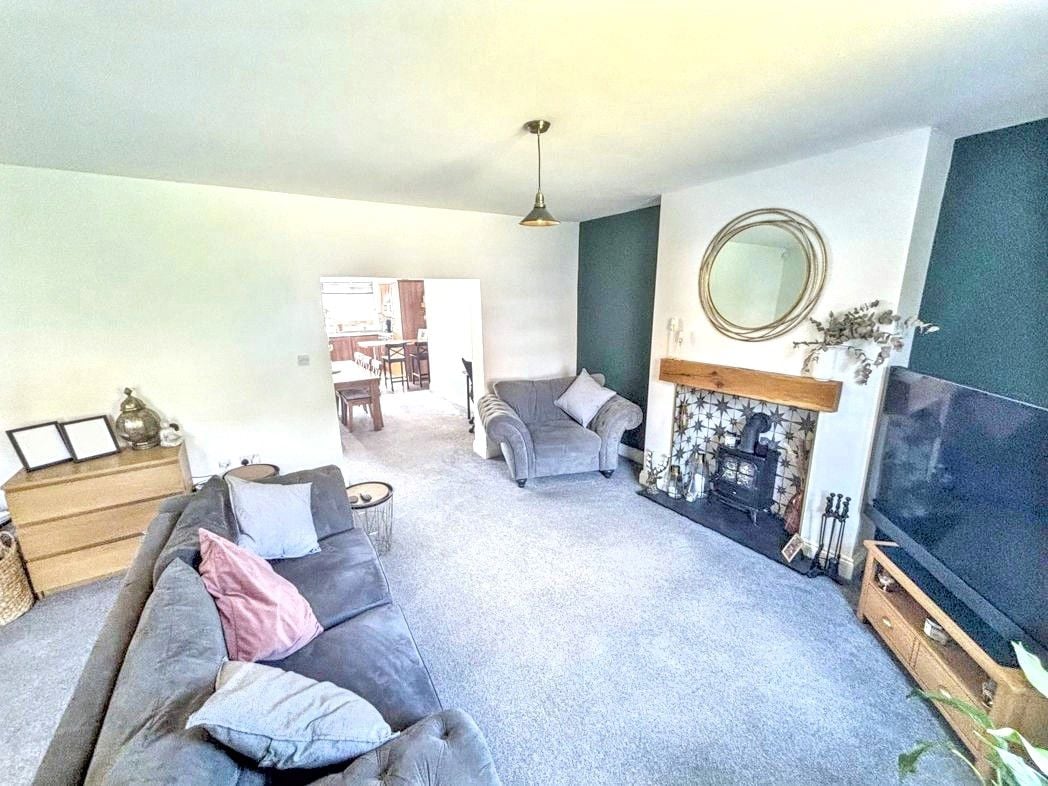 Property image 8 of 20