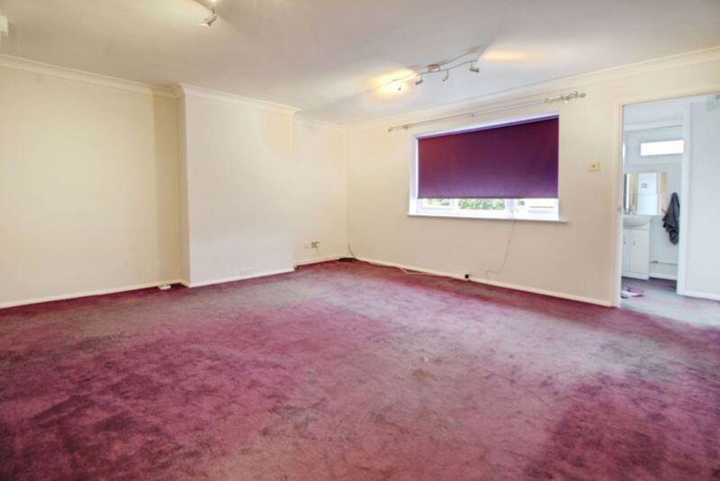 Property image 6 of 15