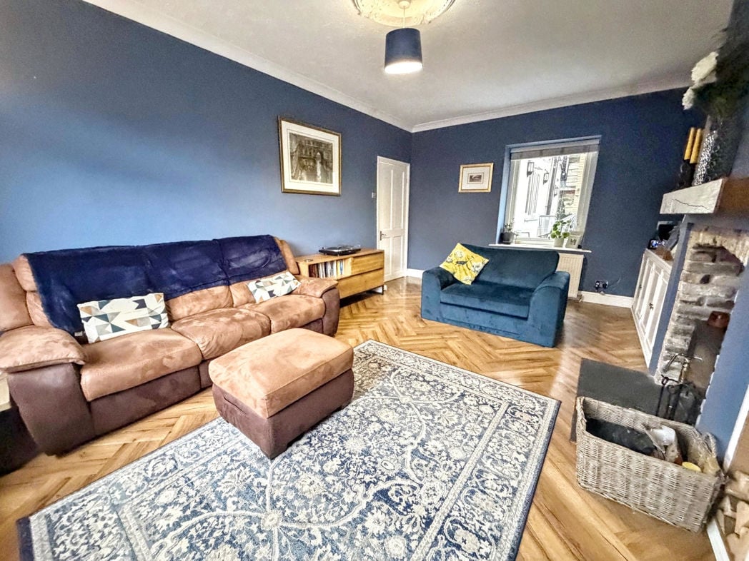 Property image 6 of 22