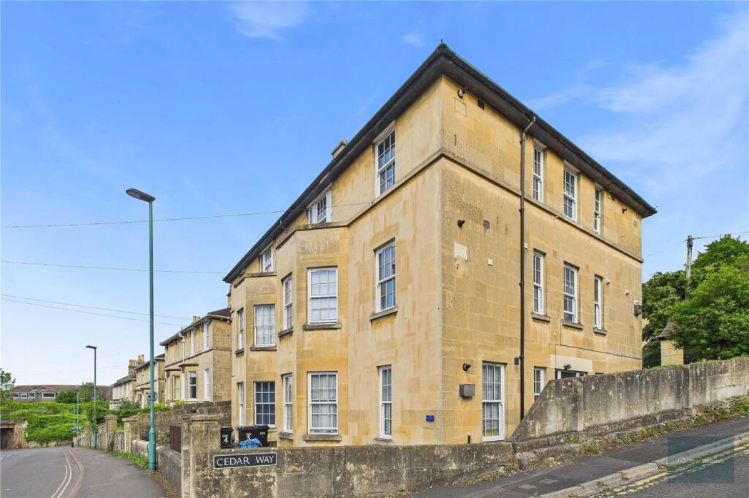 Property image 1 of 7