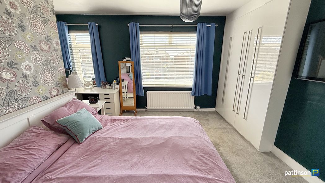 Property image 18 of 34