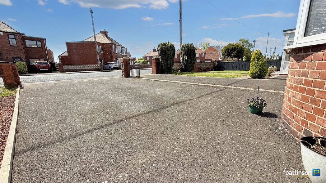 Property image 24 of 34