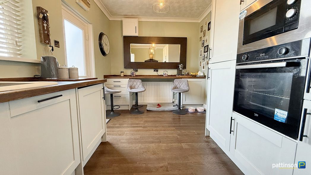Property image 10 of 34
