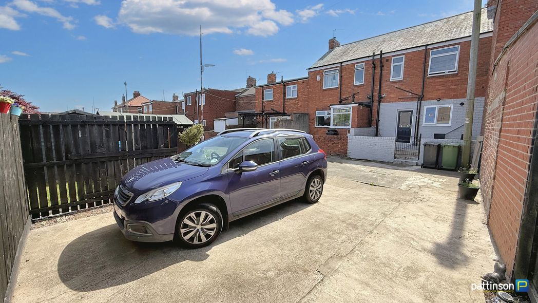 Property image 26 of 34