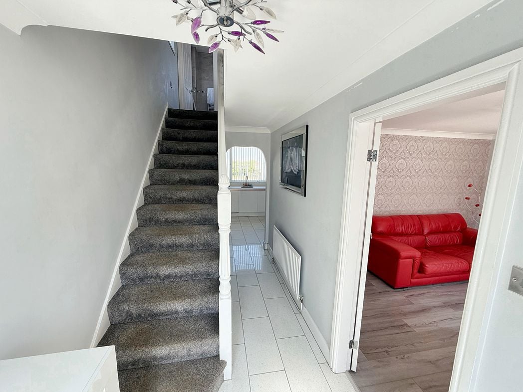 Property image 2 of 16