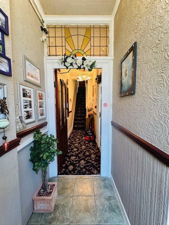Angels Guest House, 29, Blackpool, Lancashire, FY1 4DD