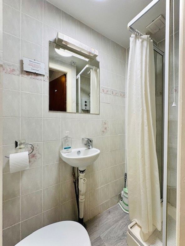 Angels Guest House, 29, Blackpool, Lancashire, FY1 4DD