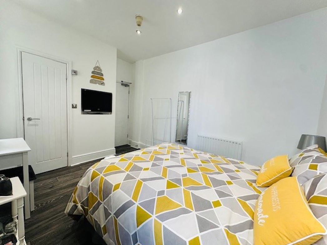 Angels Guest House, 29, Blackpool, Lancashire, FY1 4DD