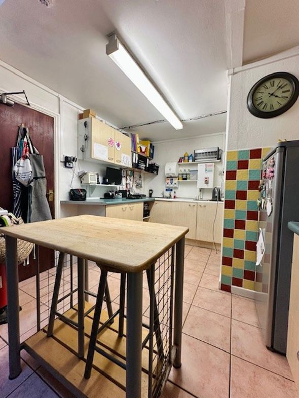 Angels Guest House, 29, Blackpool, Lancashire, FY1 4DD