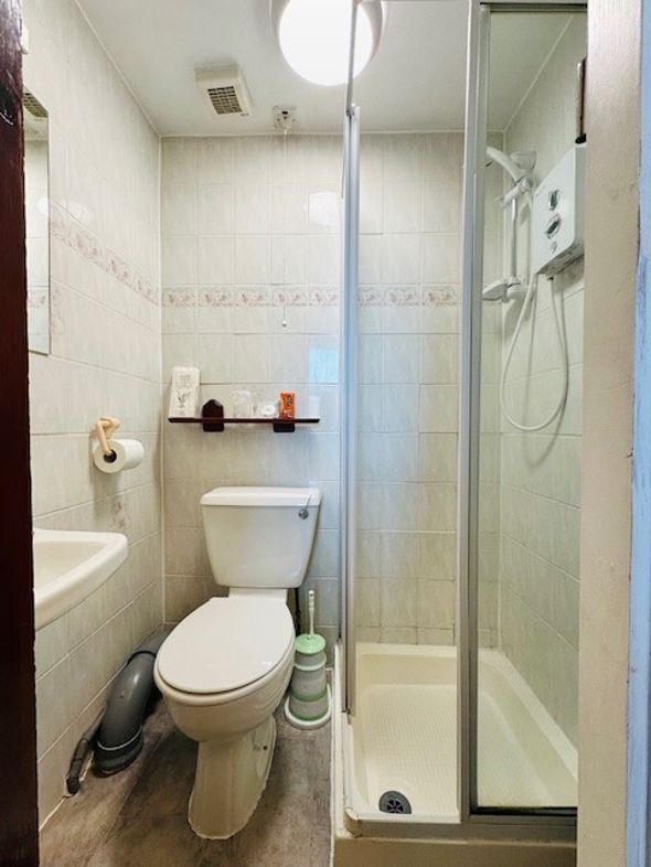 Angels Guest House, 29, Blackpool, Lancashire, FY1 4DD