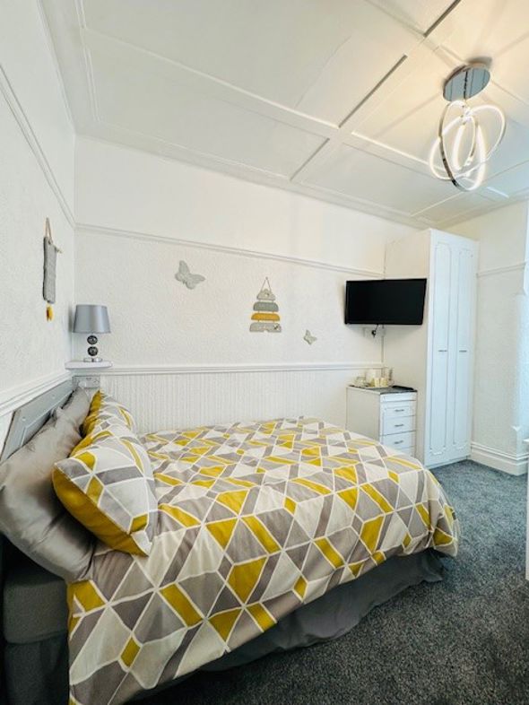Angels Guest House, 29, Blackpool, Lancashire, FY1 4DD