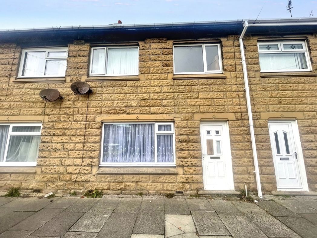 Property image 1 of 12