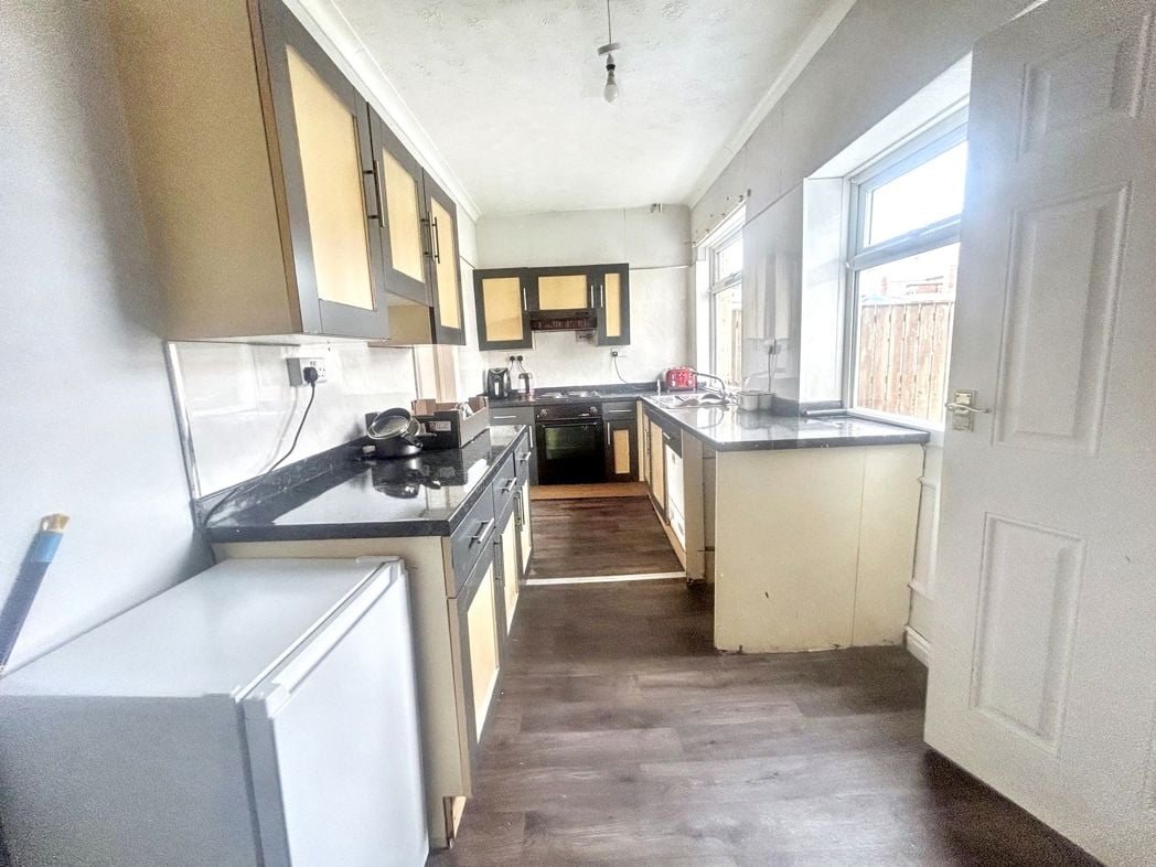 Property image 5 of 12