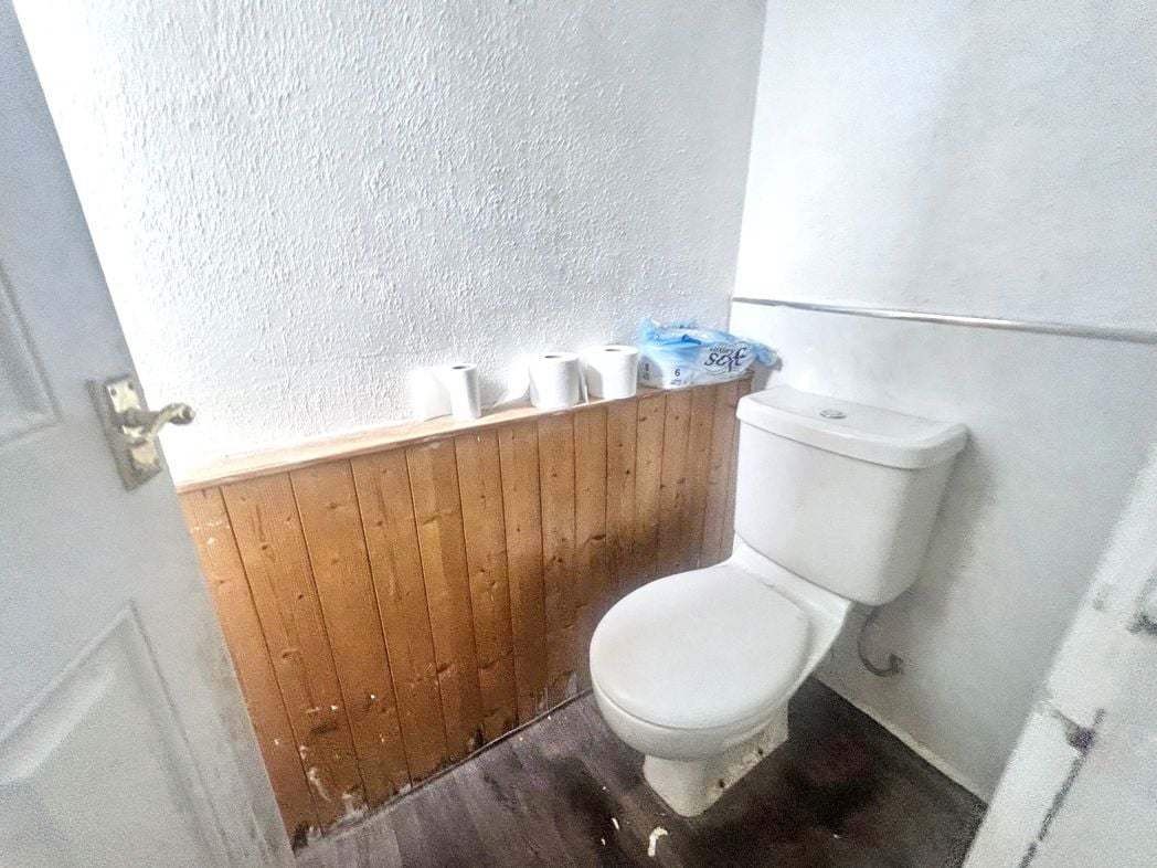 Property image 6 of 12