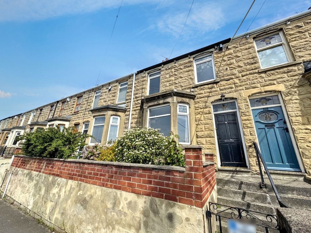 Property image 4 of 19