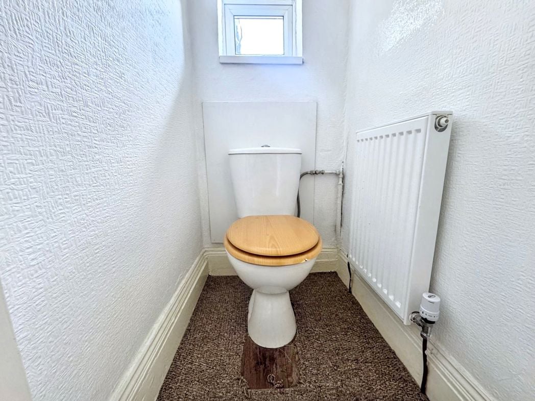 Property image 17 of 19