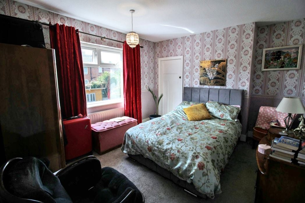 Property image 9 of 17