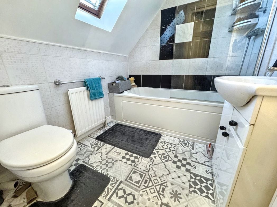 Property image 12 of 13