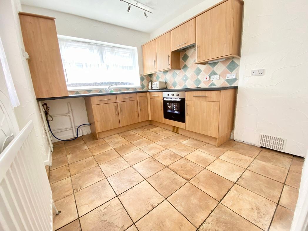 Property image 4 of 21