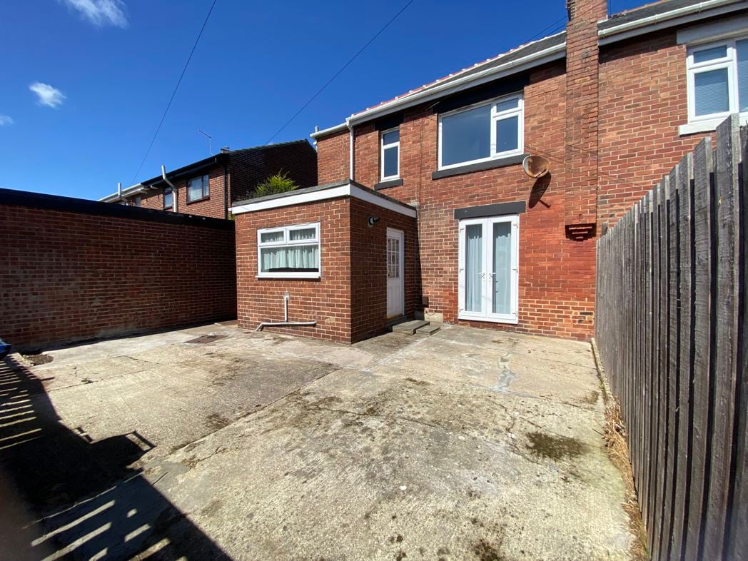 Property image 16 of 21