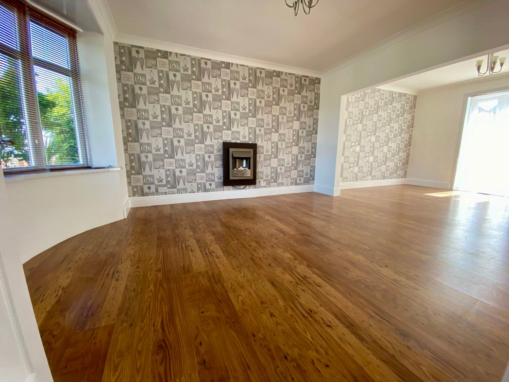 Property image 2 of 21
