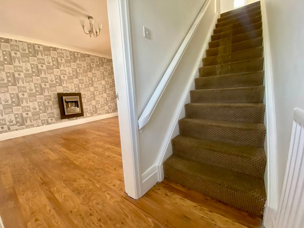 Property image 8 of 21