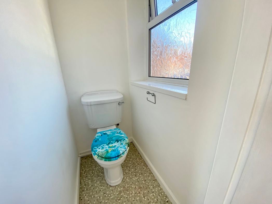 Property image 12 of 21
