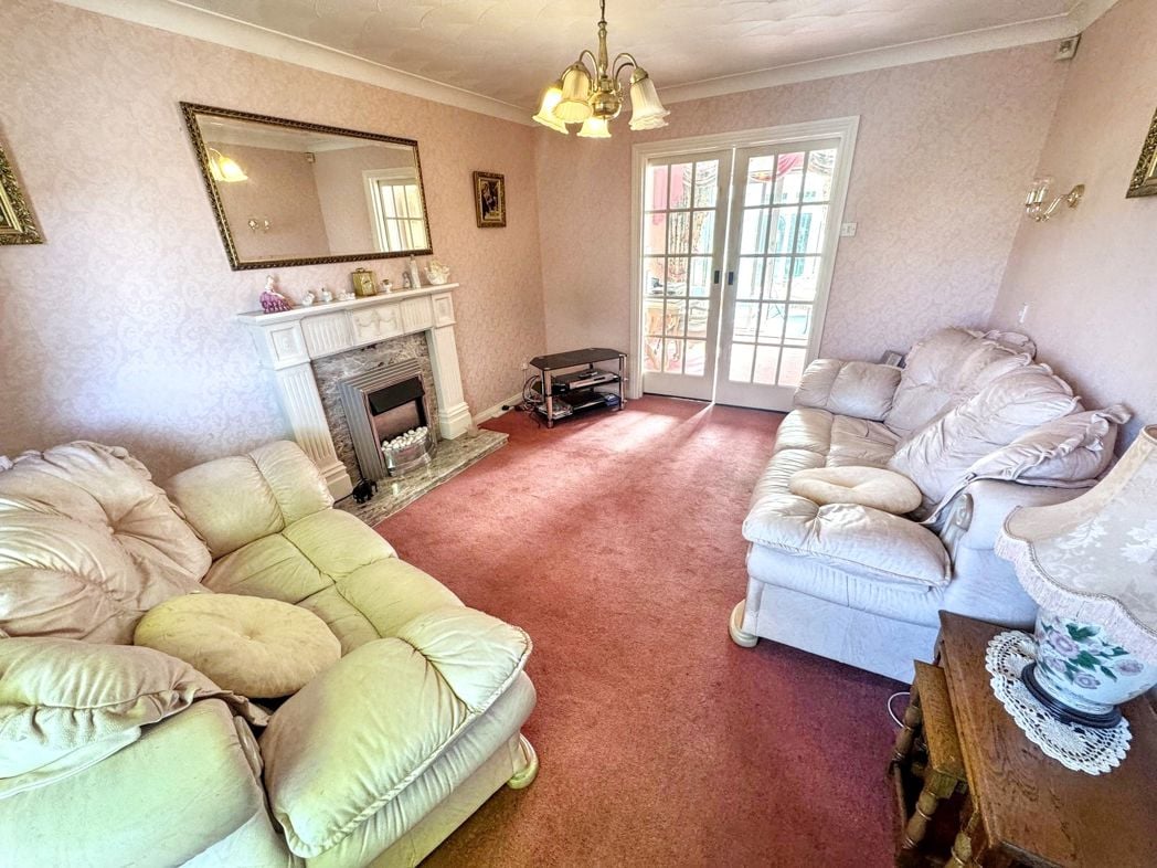 Property image 5 of 24