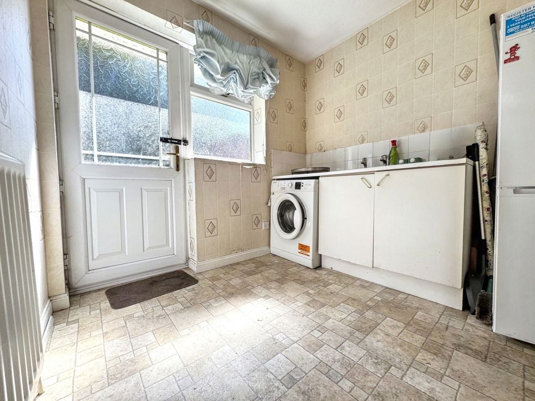 Property image 11 of 24