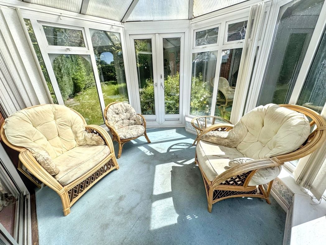 Property image 12 of 24