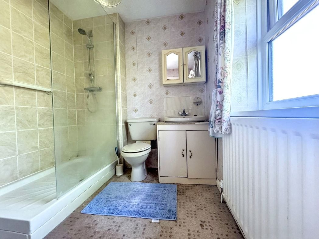 Property image 16 of 24