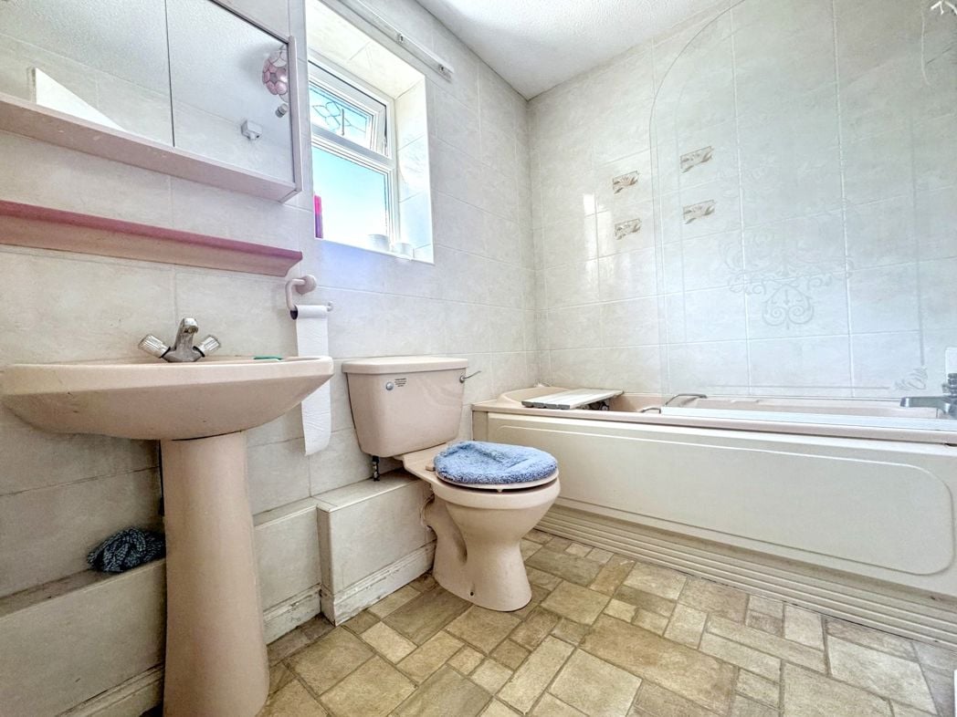 Property image 20 of 24