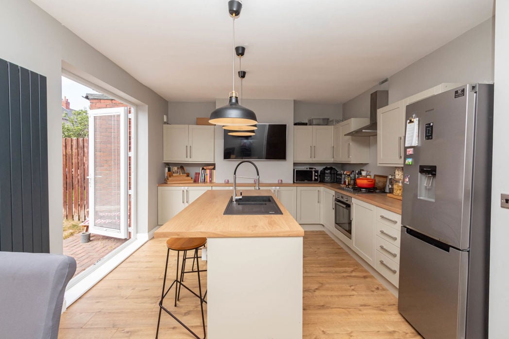 Property image 2 of 14