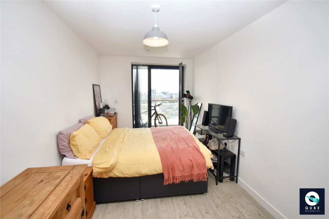 Property image 5 of 9