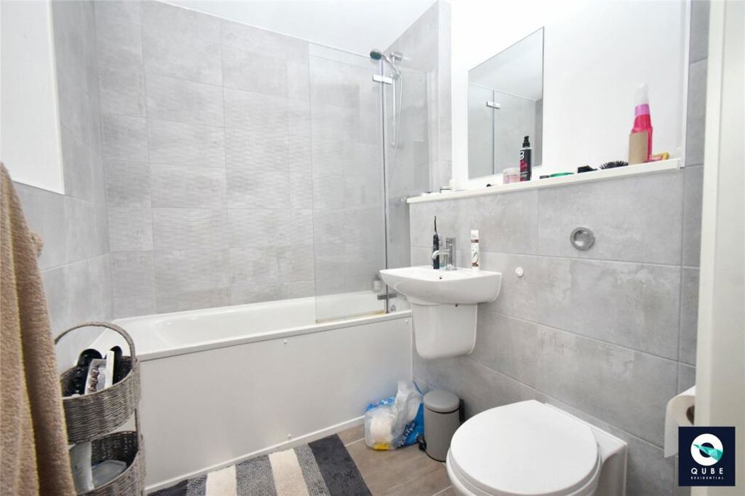 Property image 7 of 9
