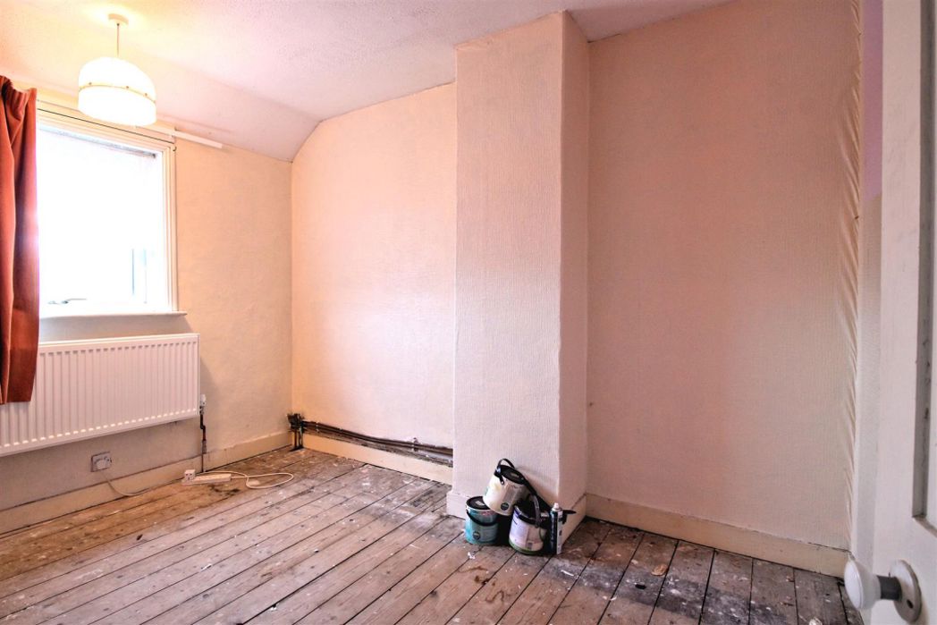 Property image 12 of 18