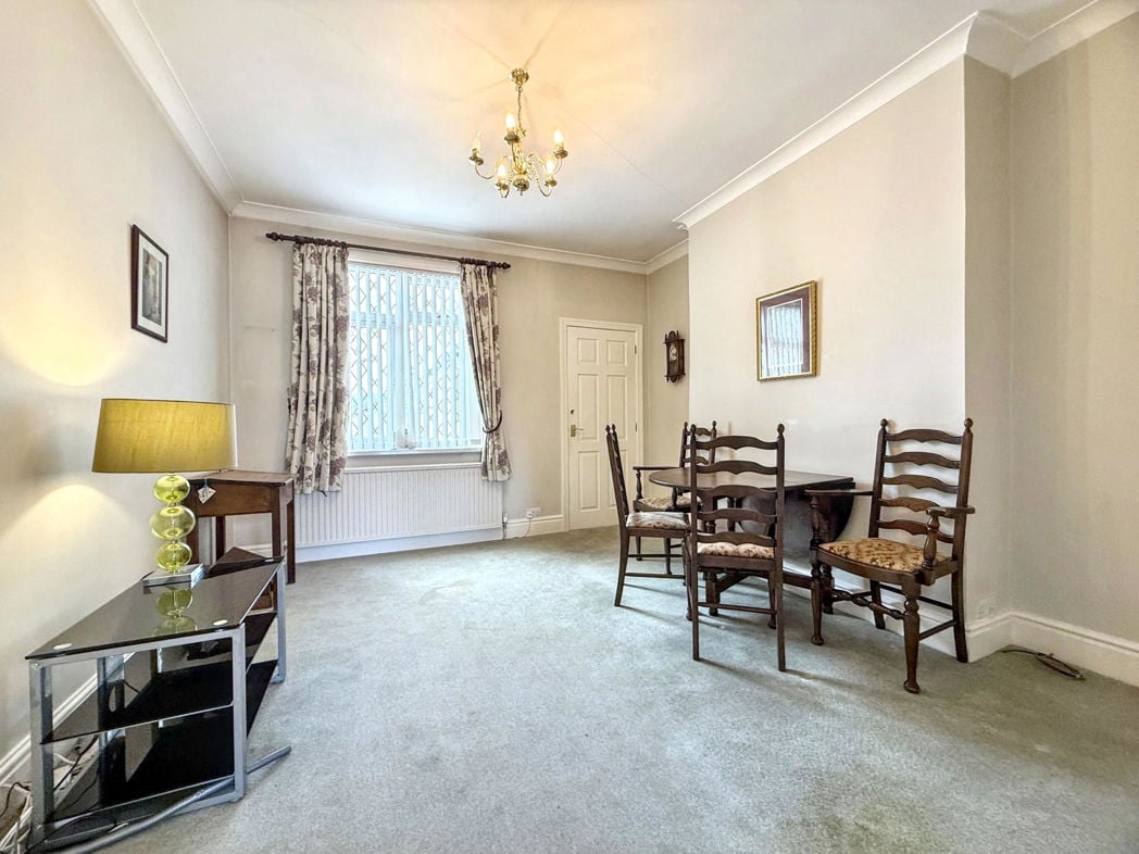 Property image 14 of 28