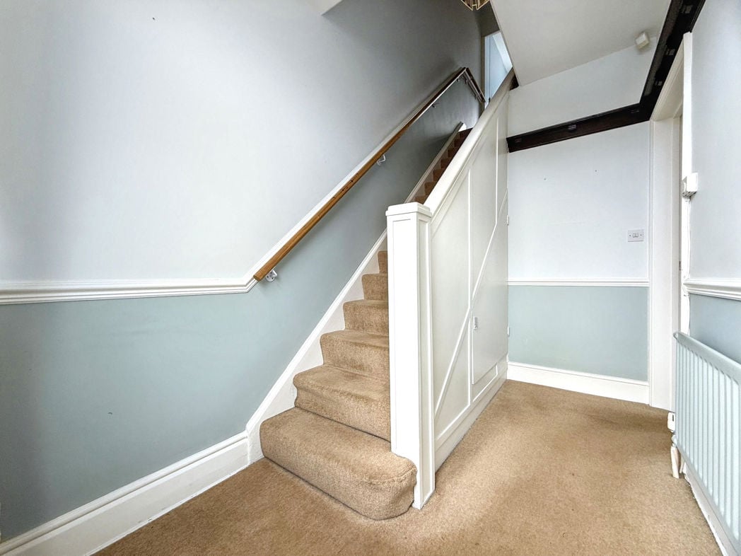 Property image 7 of 28