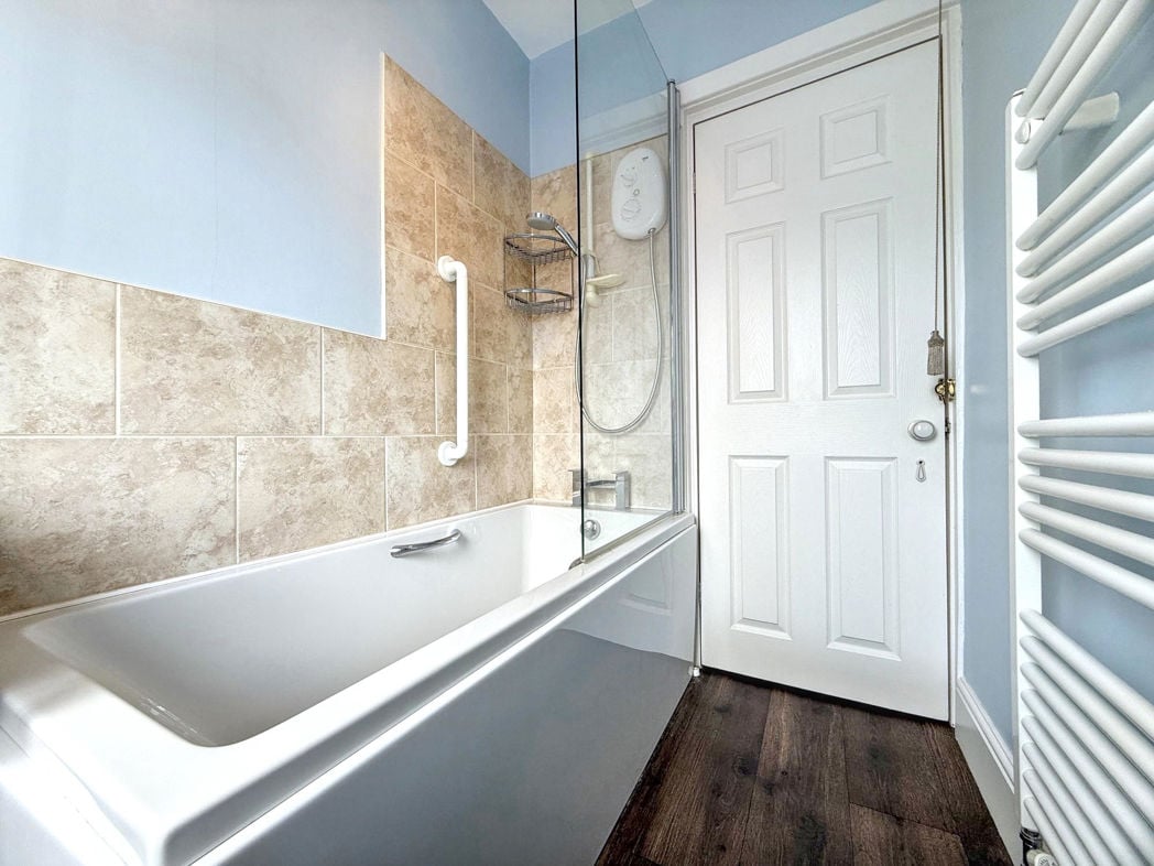 Property image 24 of 28