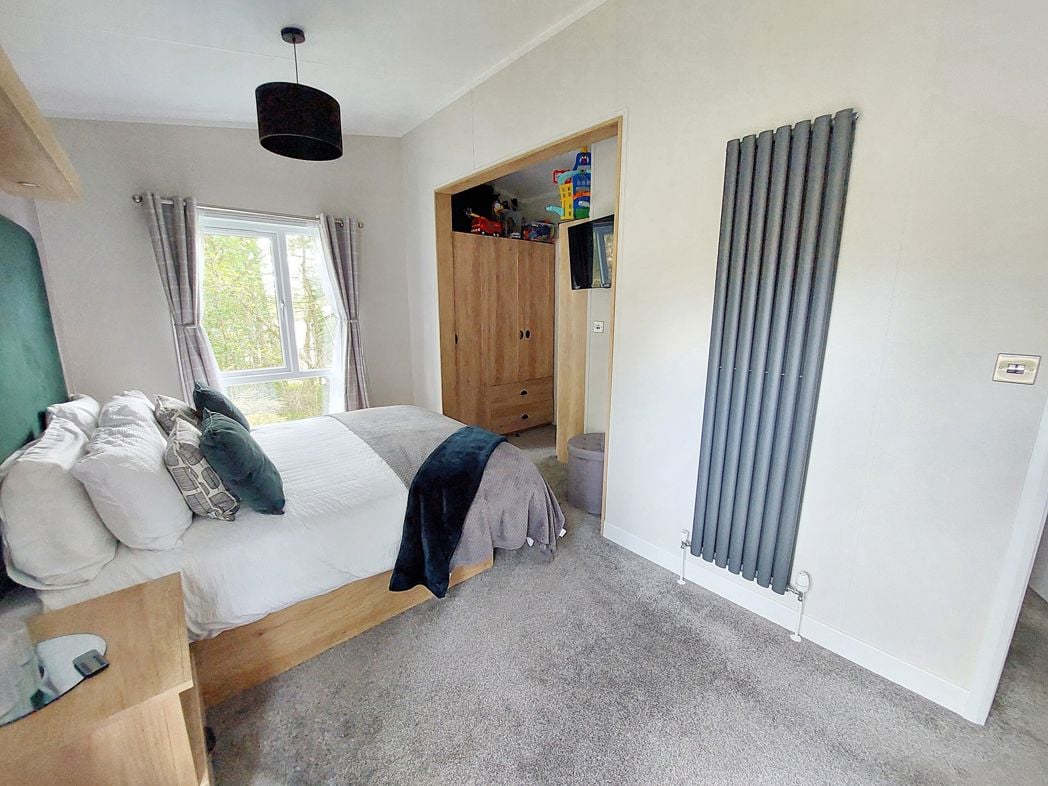 Property image 10 of 18