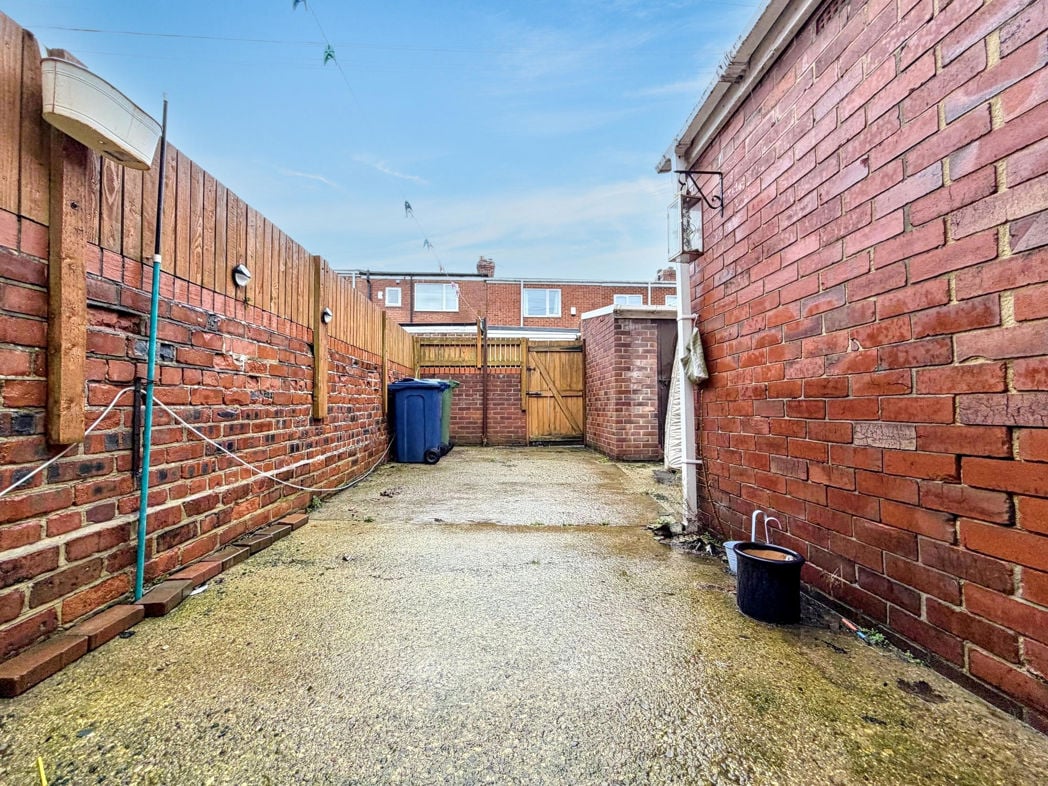 Property image 17 of 17