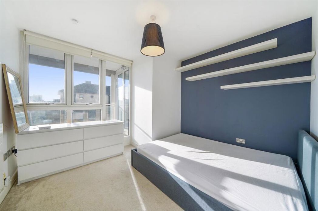 Property image 4 of 8